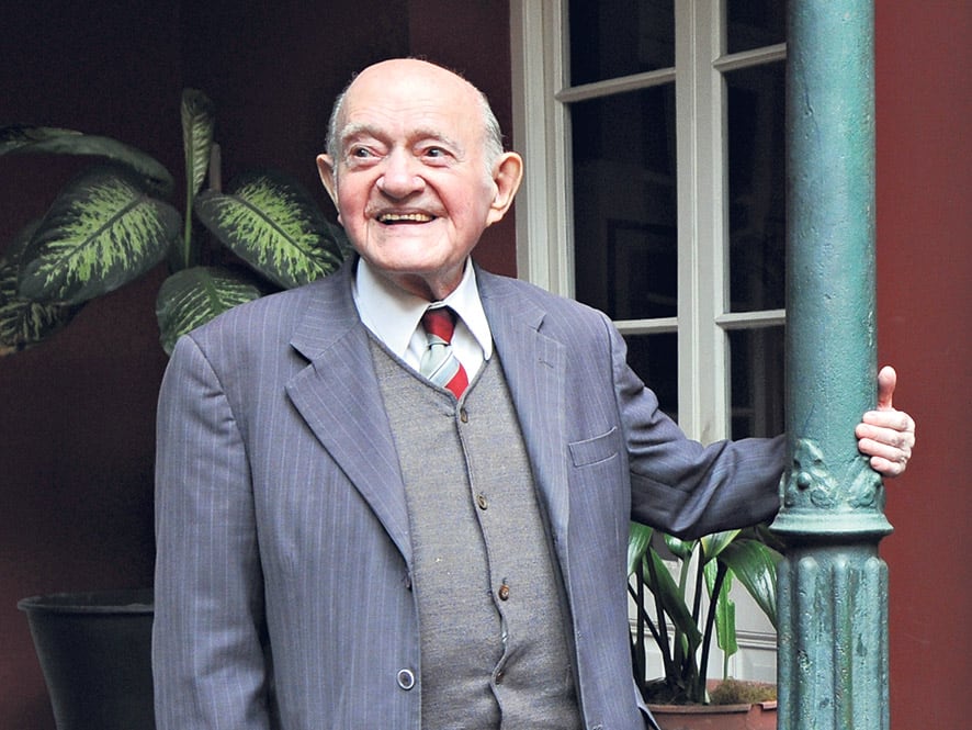 Vitillo Abalos, 94 años a pura música.