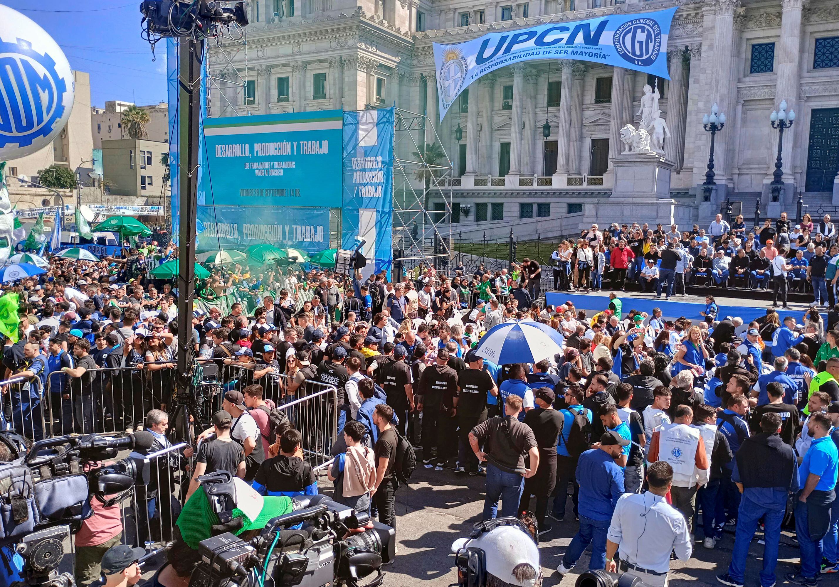 Los gremios preparan una jornada de lucha multitudinaria en las calles