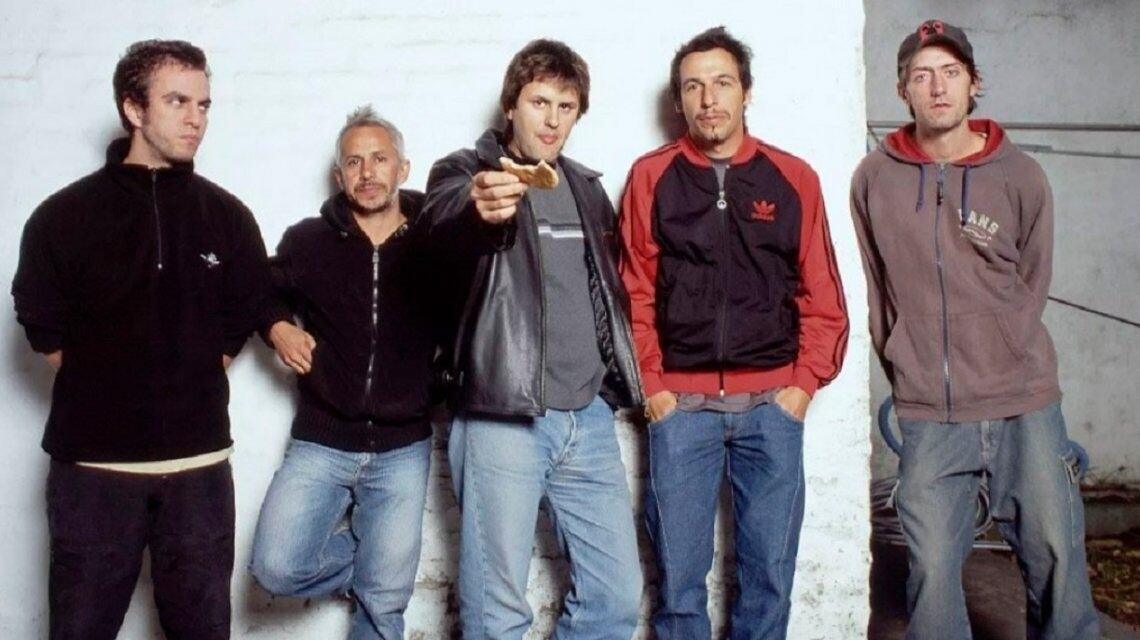 A diez años de su último show, Los Piojos tendrán desde mañana toda su discografía en las plataformas digitales.