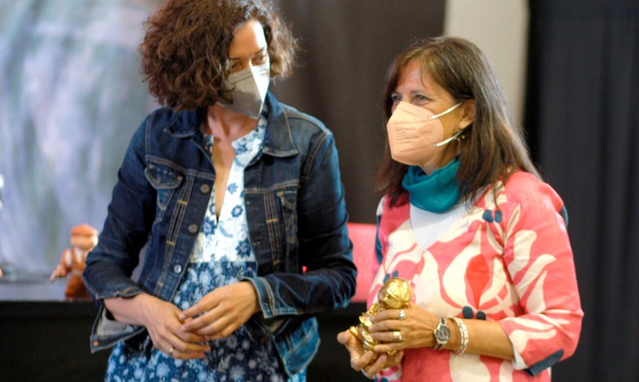 “Lo que escribimos siempre estaba ahí, lo que pasa es que antes no nos leían o no les parecían historias interesantes."