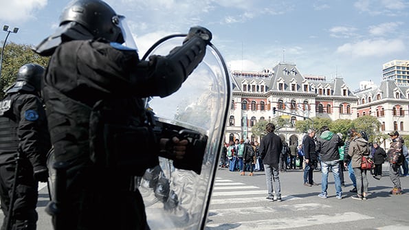 La Policía Federal reprimió a los trabajadores del Ministerio de Agroindustria.