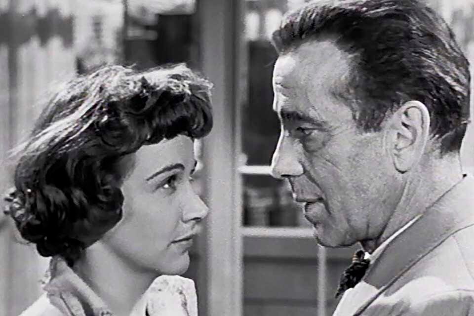 "La Hora de la Venganza" con Humphrey Bogart y Ethel Barrymore. 2) "Mientras duerme Nueva York" de Fritz Lang, 3) "Éste es el Romance del Aniceto y la Francisca...".