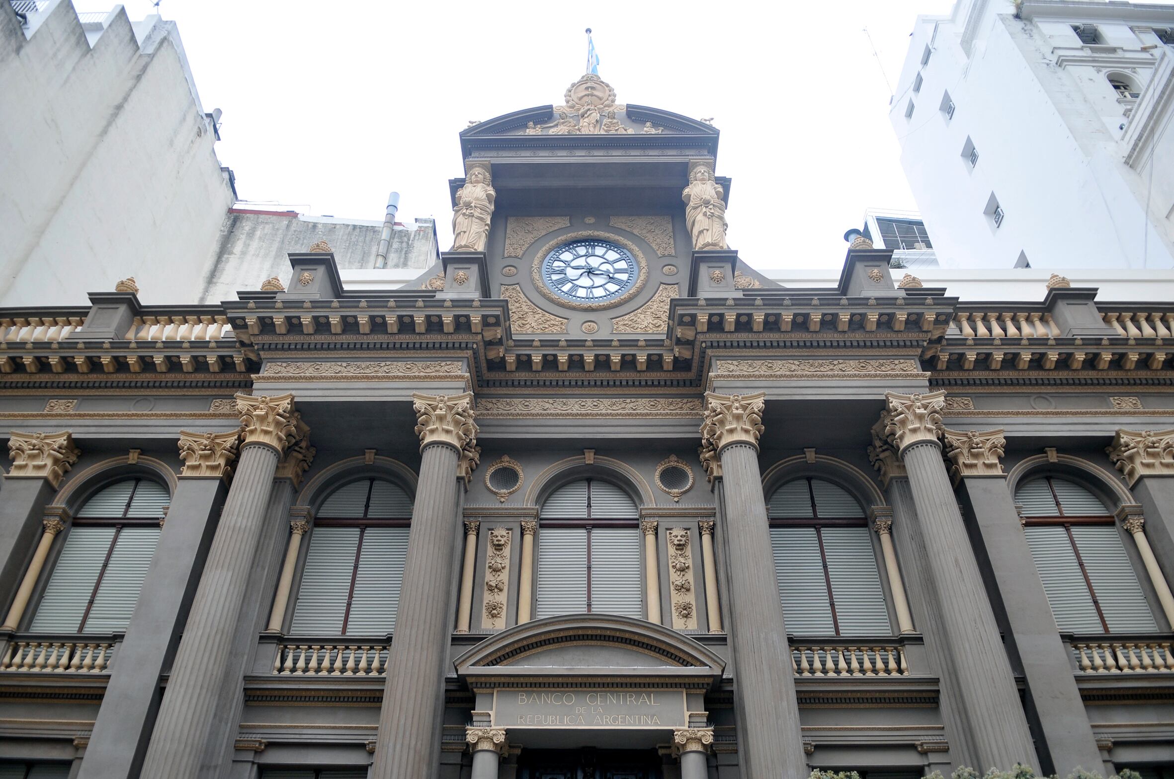 El Central compró este viernes 333 millones de dólares. 