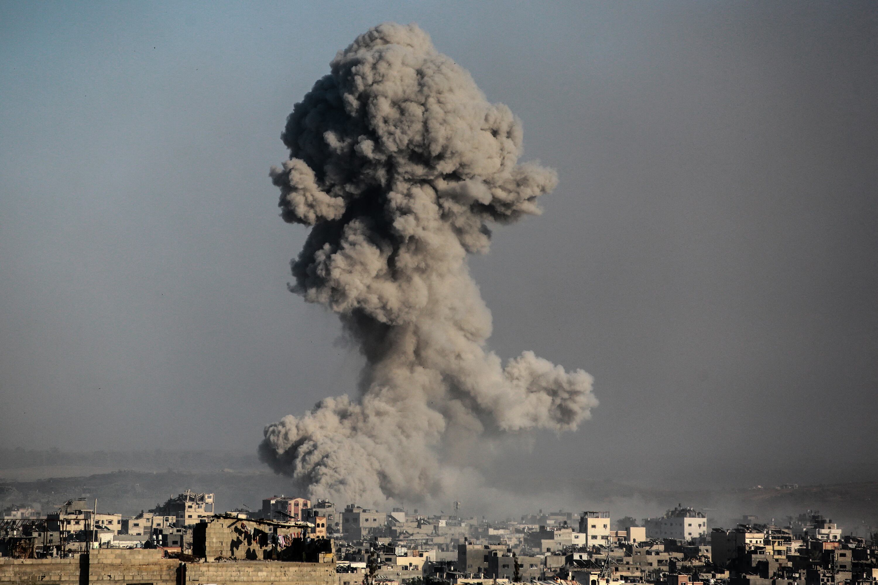 Bombardeo israelí en el norte de la Franja de Gaza.