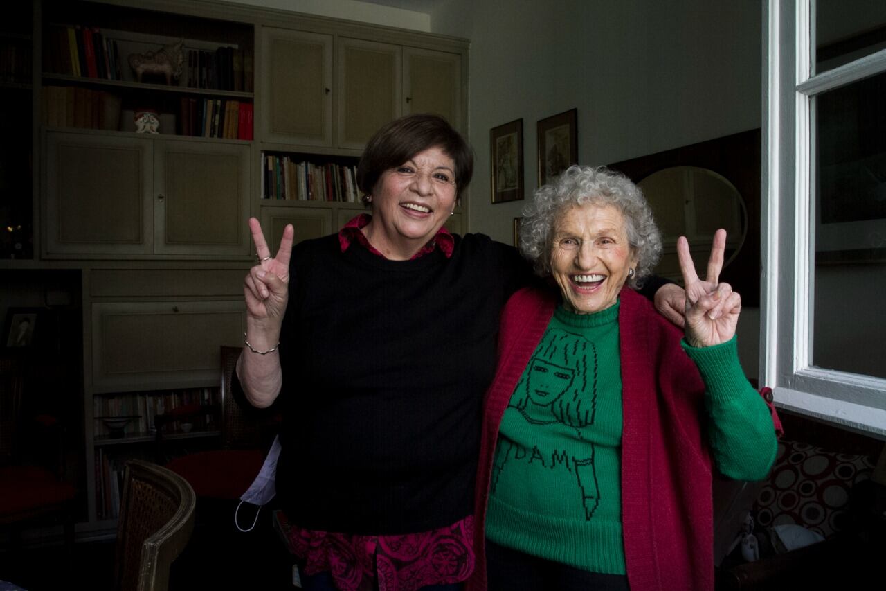 Graciela Lois y Lita Boitano, con las sonrisas intactas.