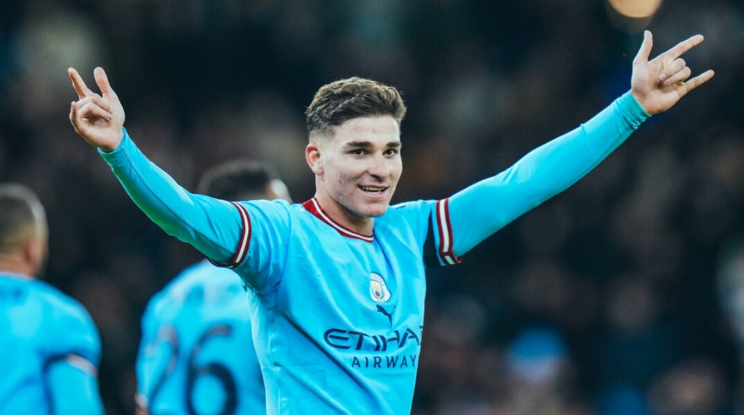 El Manchester City de Julián Álvarez salió campeón de la Premier League.