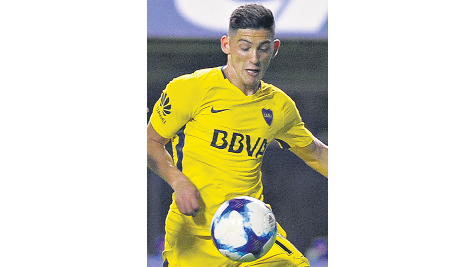 Espinoza, reemplazado por Pérez.