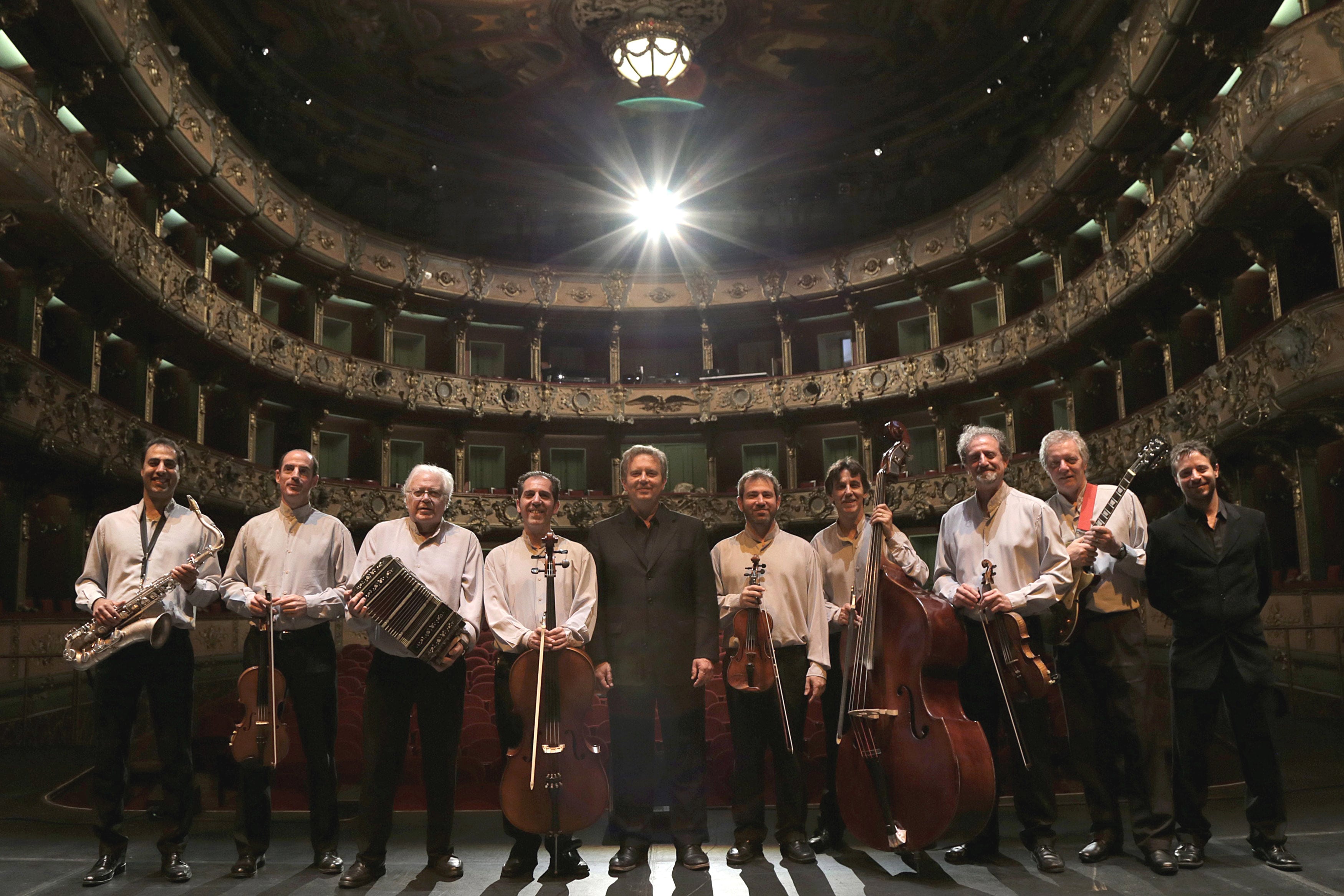 "Para nosotros el mejor homenaje es tener la obra de PIazzolla a mano"
