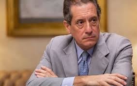 Federico Sturzenegger, Luis Caputo, Mauricio Macri, Nicolás Dujovne y Guido Sandleris, protagonistas de la explosión de endeudamiento.