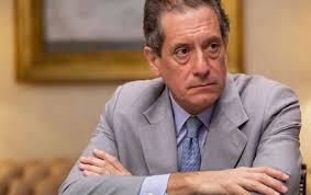 Federico Sturzenegger, Luis Caputo, Mauricio Macri, Nicolás Dujovne y Guido Sandleris, protagonistas de la explosión de endeudamiento.