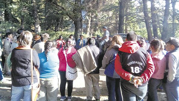 El reclamo de la comunidad Curruhuinca tiene el apoyo de organizaciones sociales.