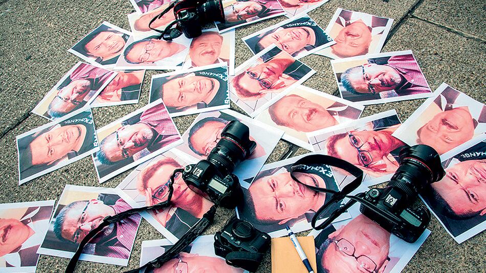 Distintas fotos de periodistas mexicanos asesinados.