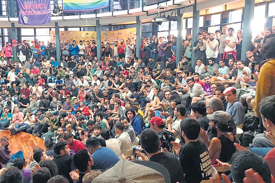 En ATE Nacional, en San Cristóbal, ayer se realizaron 28 talleres.