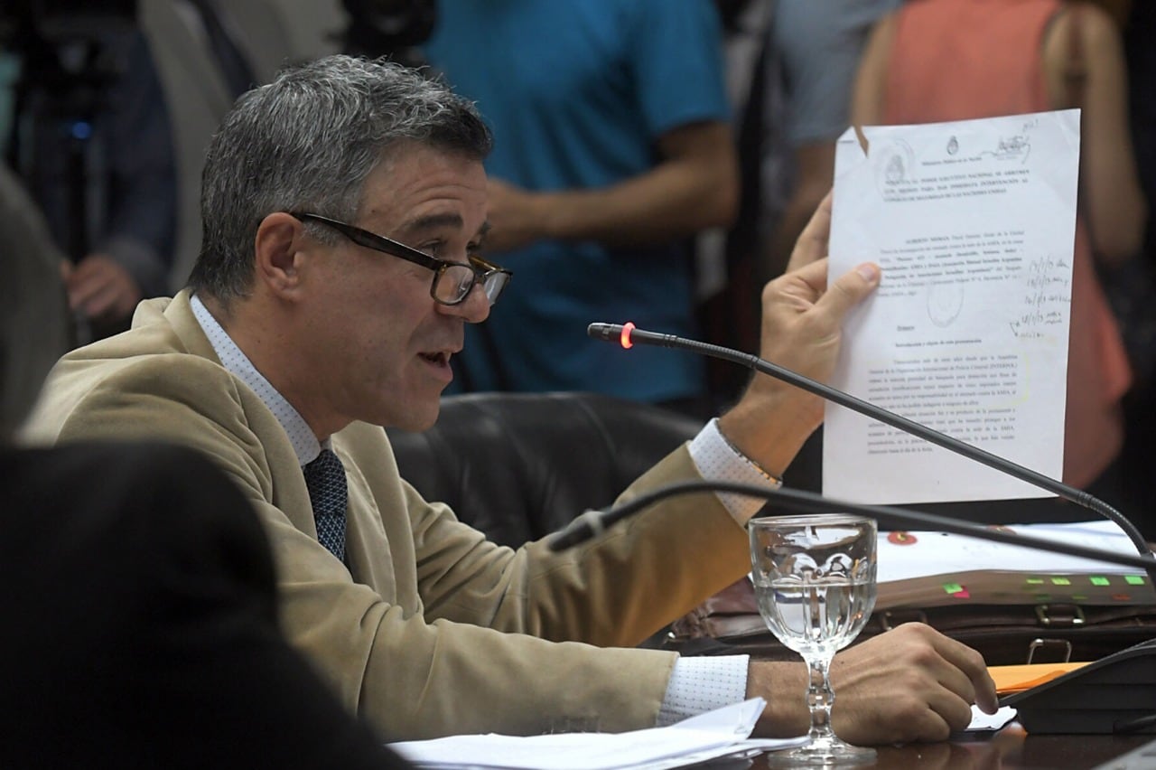 “Primero la ley y después el pliego” es la apretada síntesis del bloque de senadores del Frente de Todos sobre la posibilidad de abrir el proceso para la designación del juez federal Daniel Rafecas como procurador general.