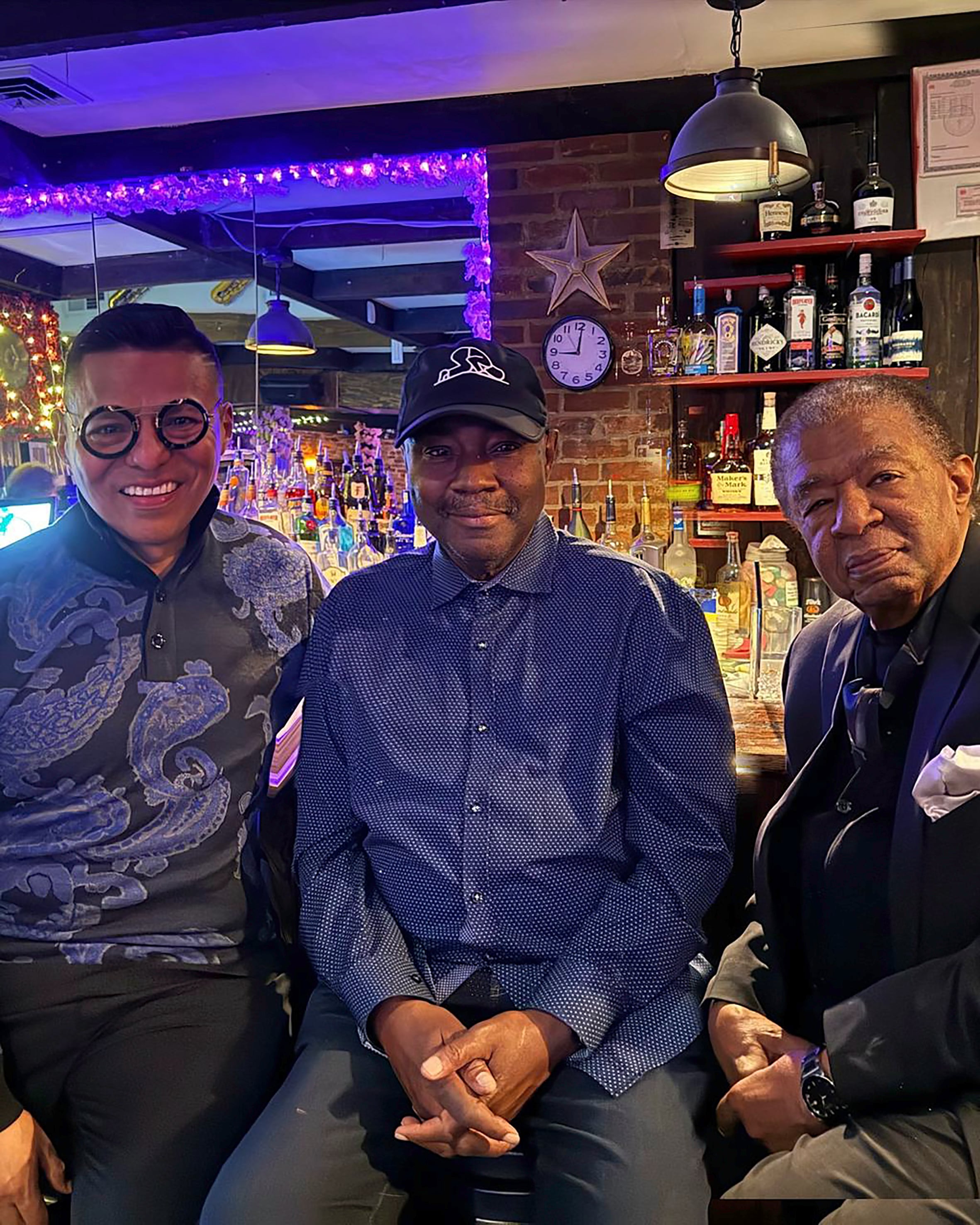 Benito, Lenny y Buster, a punto de encender la noche porteña. 