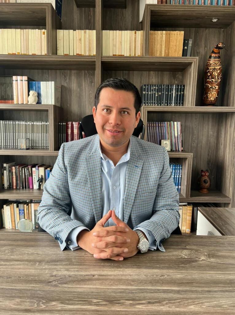 Abogado Benji Espinoza / Twitter de Benji Espinoza.