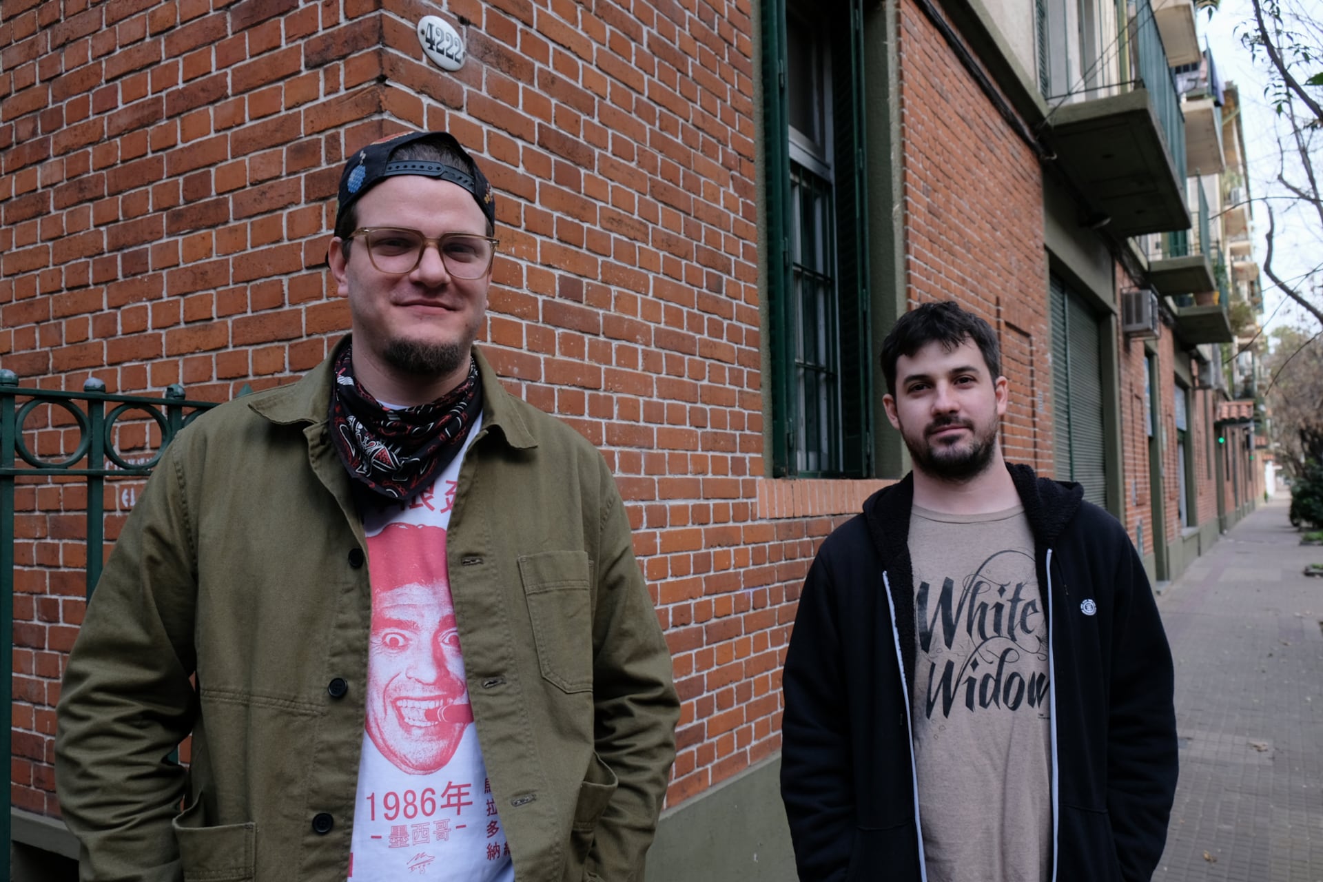 Solos o con invitados, Juan y Pablo ya acumulan más de 200 horas de flashes, reflexiones y triggereadas sin concesiones