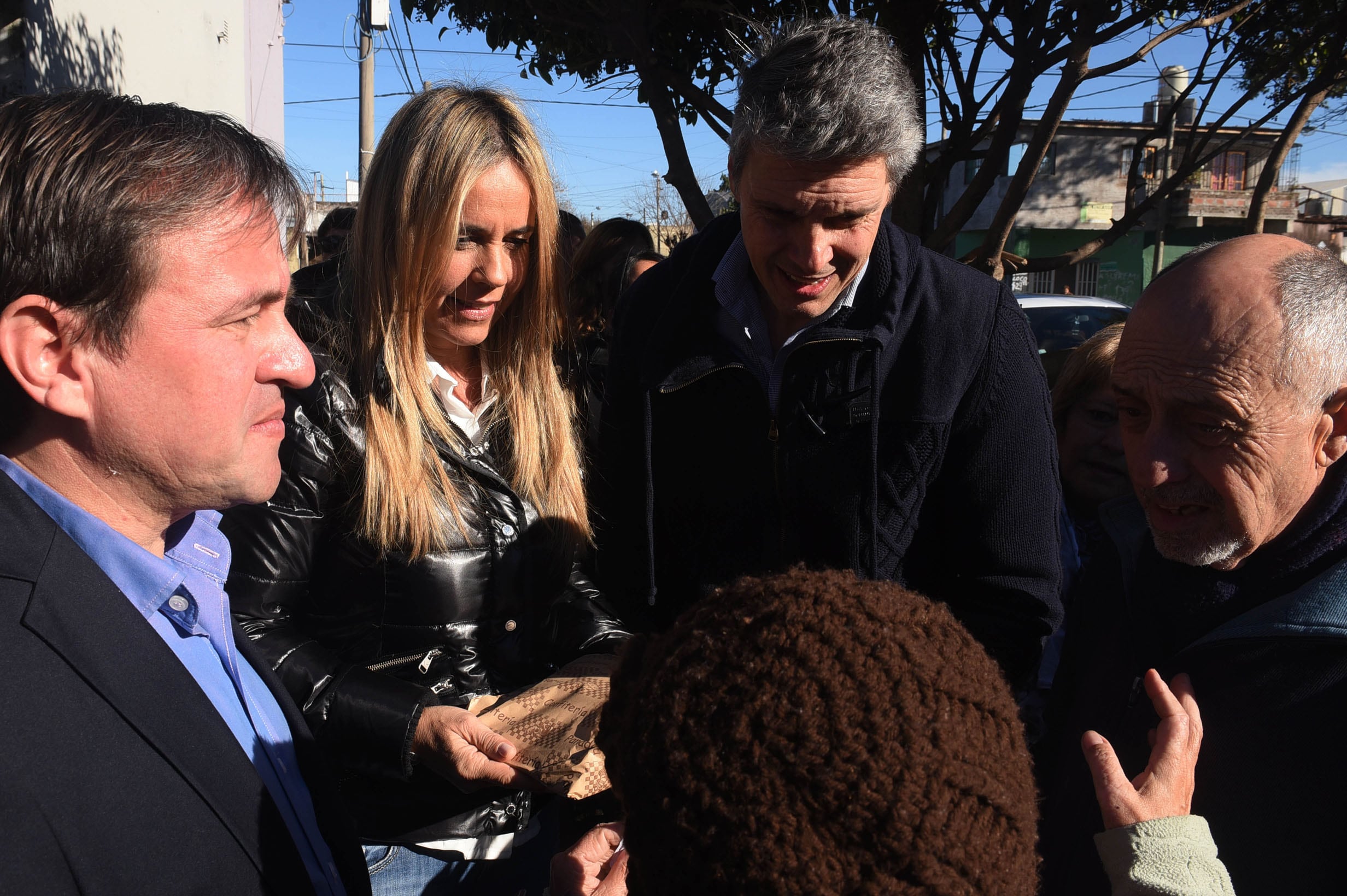 Alejandro Grandinetti y una de las incorporaciones al massismo, la radical Daniela León.