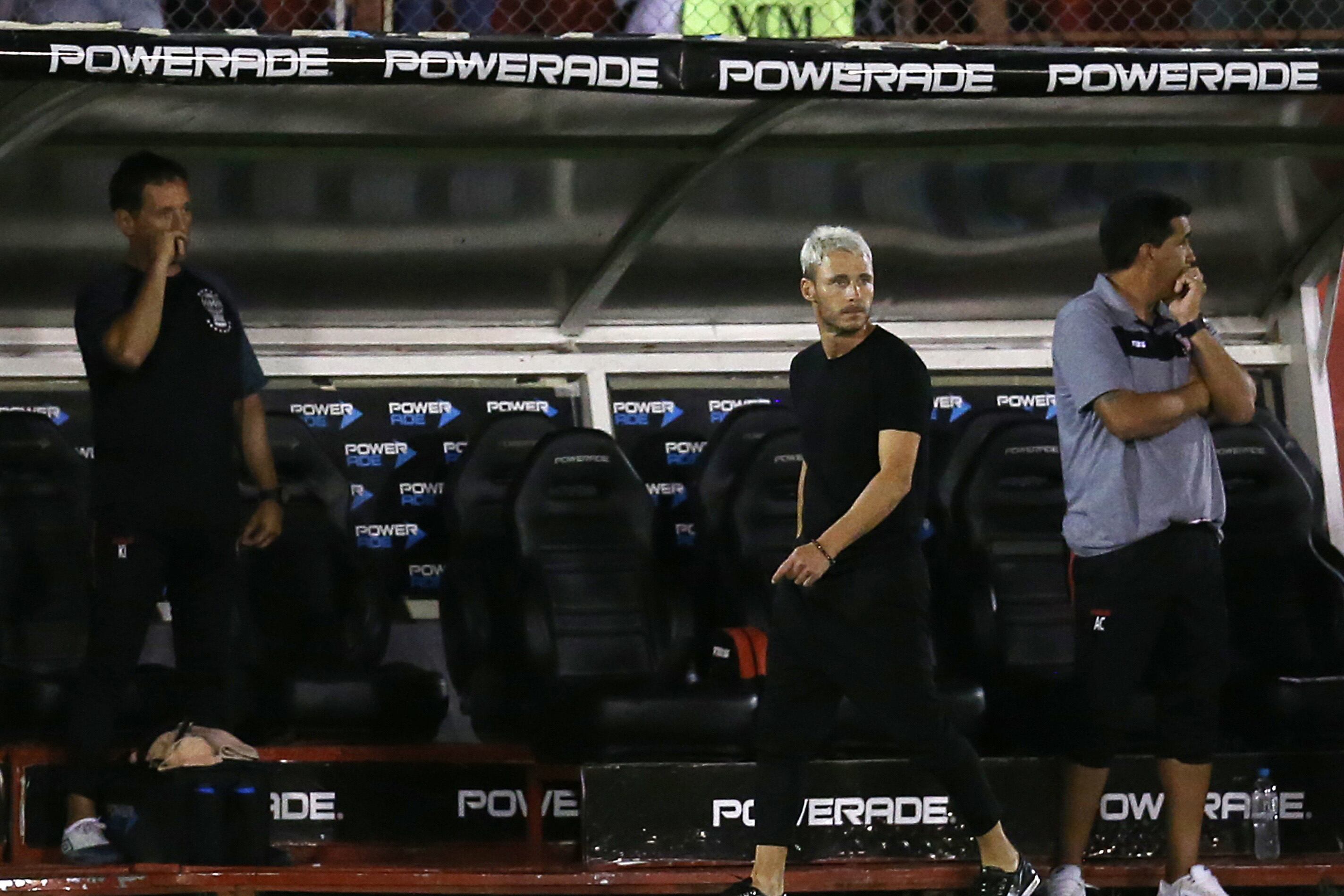 Israel Damonte, DT de Huracán.