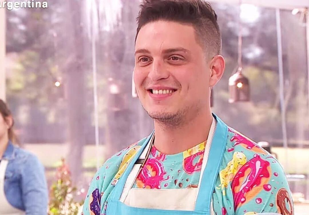 Damián Pier Basile, ganador de Bake off tras la descalificación de Samanta Casais.