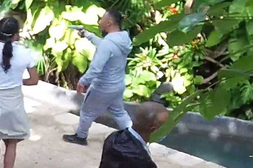 El atacante, captado por las cámaras de seguridad. 