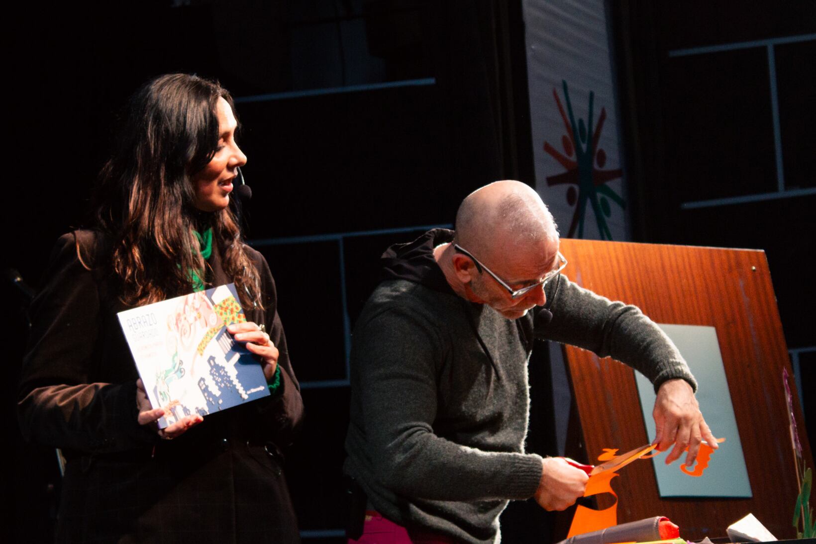 Verónica Parodi e Istvansch, autores de un hermoso libro de nanas.