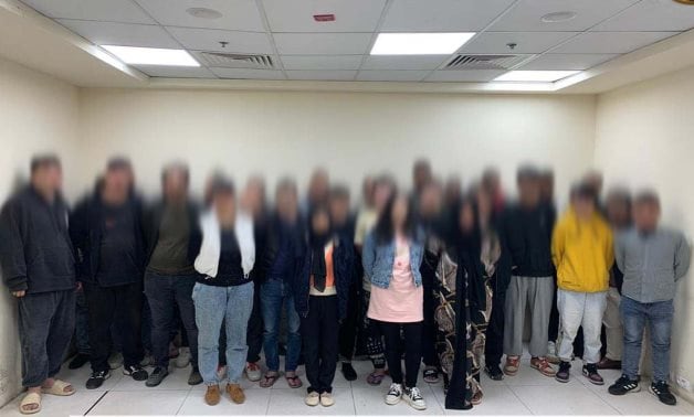 Los detenidos confesaron que cerraron la aplicación después de hacerse con el dinero y dijeron que iban a lanzar otra aplicación con el mismo fin criminal. (Foto: Ministerio del Interior de Egipto)