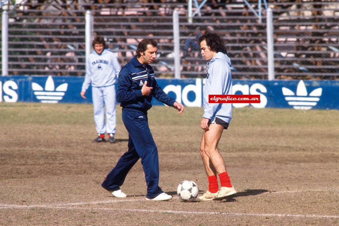 El Doctor Bilardo y "Pachorra" Sabella.