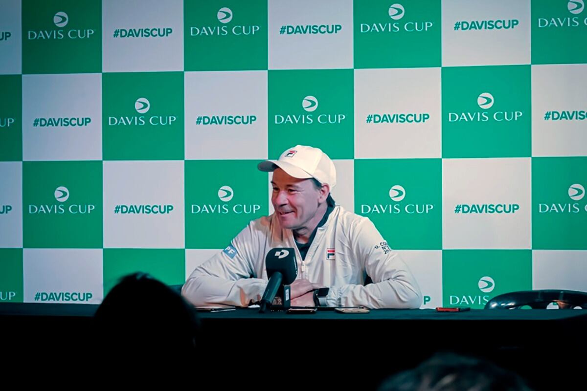 Guillermo Coria en el anuncio de los singlistas para enfrentar a Lituania