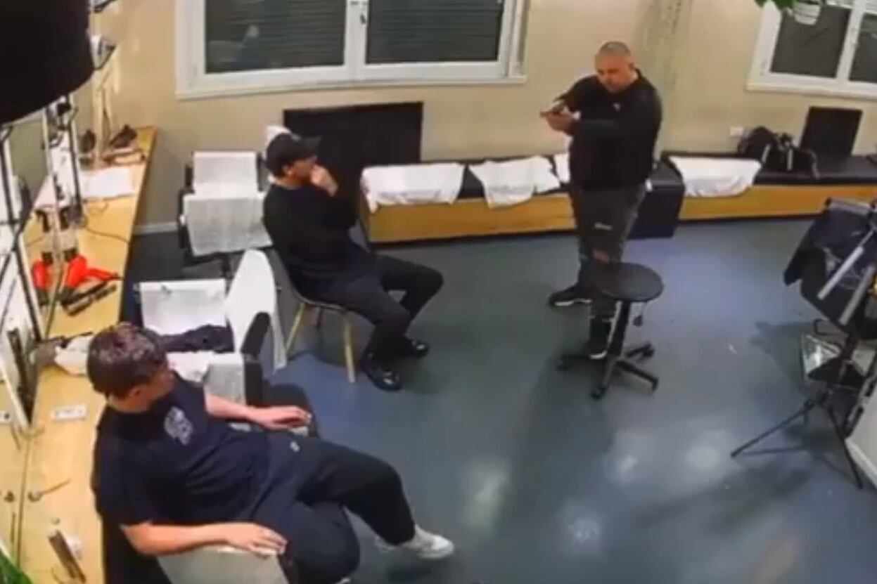 Horror en una peluquería de Recoleta: discutió con un compañero de trabajo y lo mató. (Captura de pantalla)