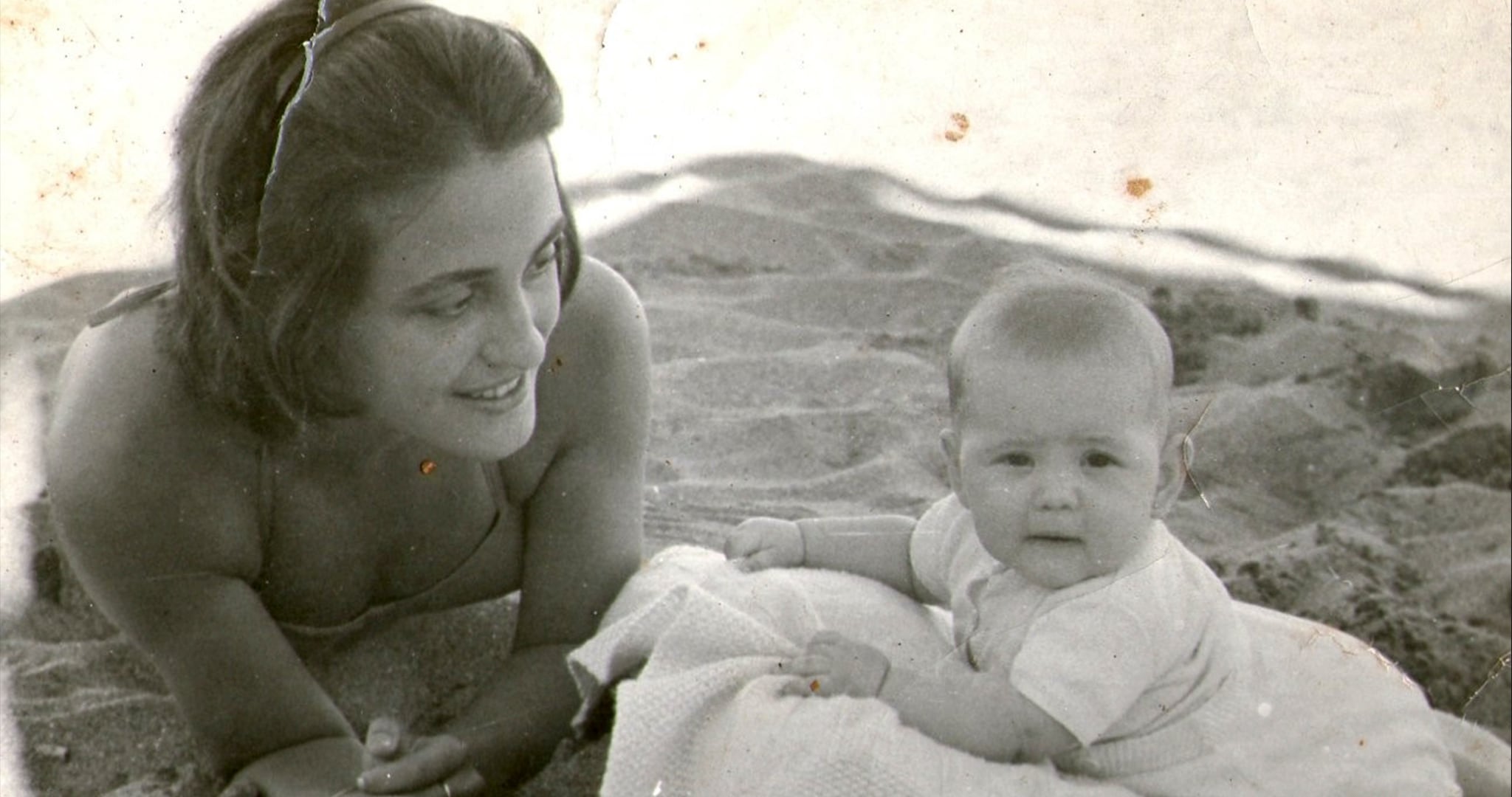 Madre e hija todavía no logran entender por qué fueron la excepción a todas las reglas.