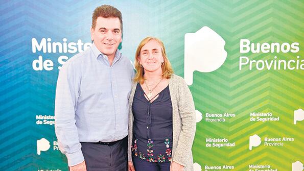 Sandra Mayol le pidió a Cristian Ritondo más uniformados y los vecinos reclaman su renuncia.