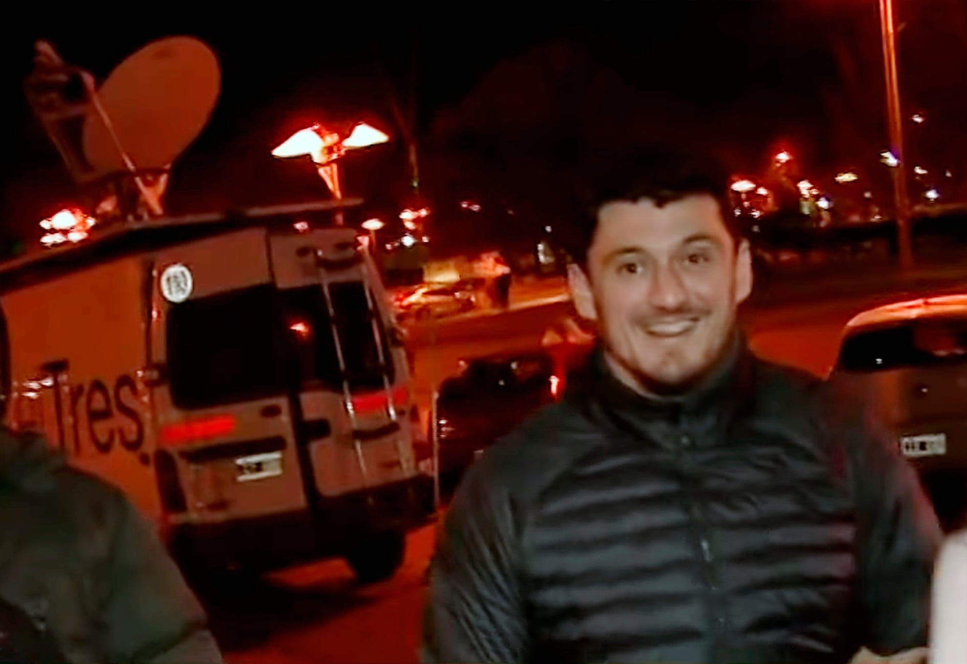 Una de las persona que agredió a los periodistas de Canal 3 en el Monumento.