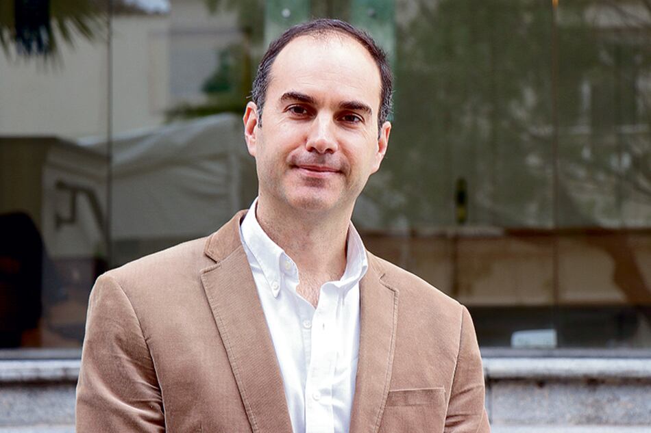 “Es necesario que haya menos hiperactividad, menos cantidad de anuncios y rumores.”