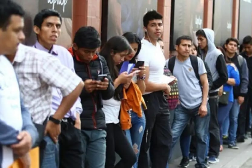 En la gestión Milei, el mercado formal perdió 205.500 puestos.