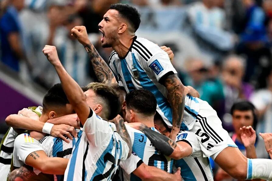 La Selección Argentina promovió libros de todos los colores
