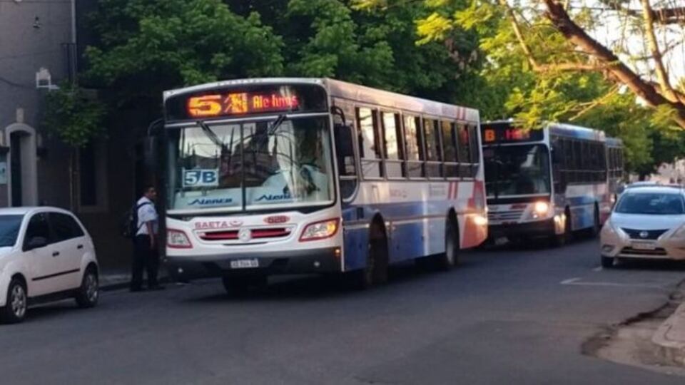 “Cuando hay clases, la circulación en el transporte sube un 25 por ciento”, afirma y reafirma el ministro de Transporte, Mario Meoni. Los datos son indiscutibles. 
