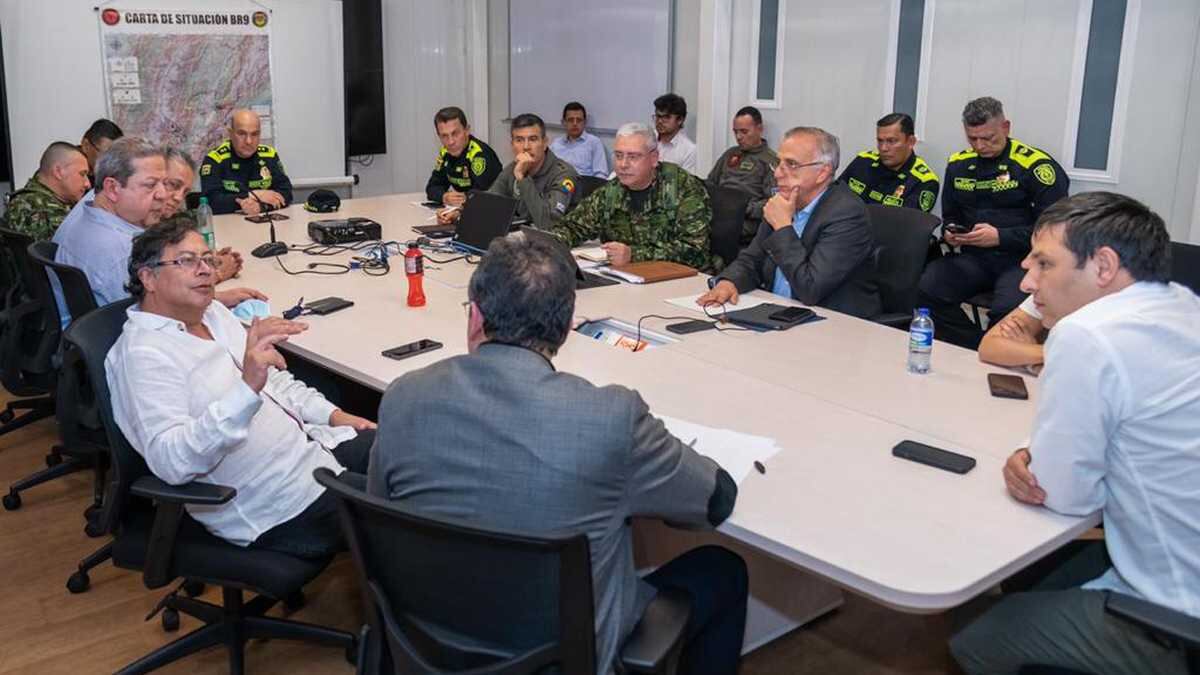 El presidente Gustavo Petro, reunido con la cúpula militar y policial en Neiva / oficial