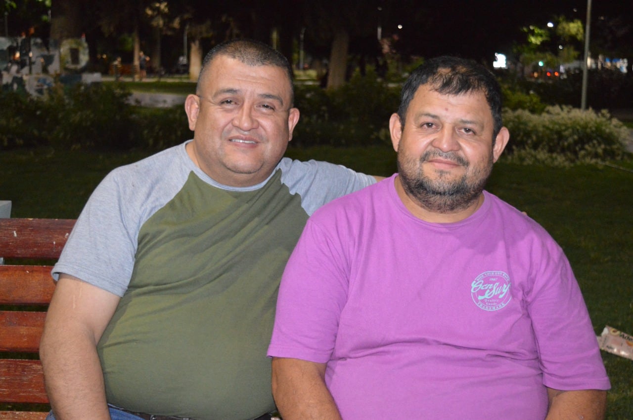 Los hermanos pudieron abrazarse por primera vez a los 48 años.