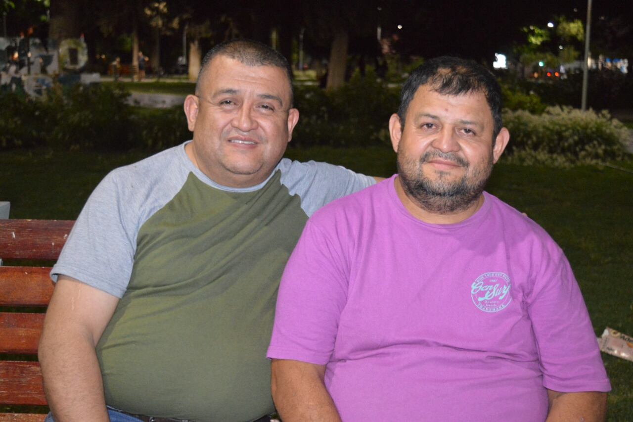 Los hermanos pudieron abrazarse por primera vez a los 48 años.
