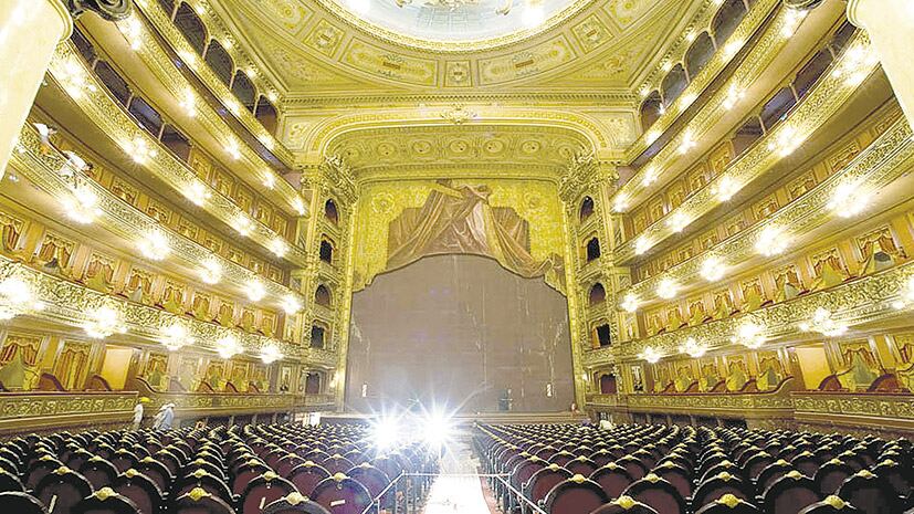 El amparo fue presentado por las dudas en torno al manejo del Master Plan del Colón.