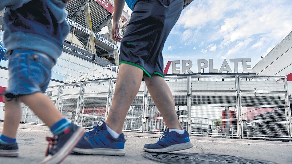 La médica que denunció los casos de River declarará hoy ante la Justicia.