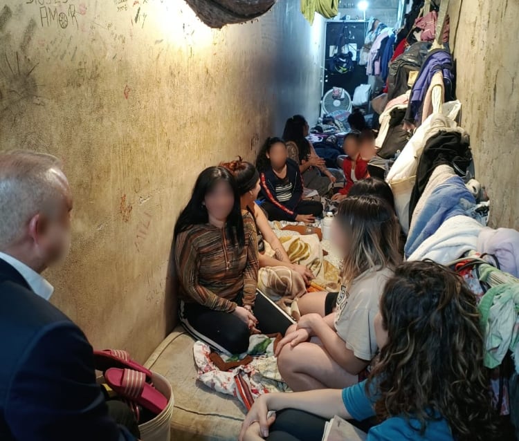 Detenidas en comisarías de Tucumán. 