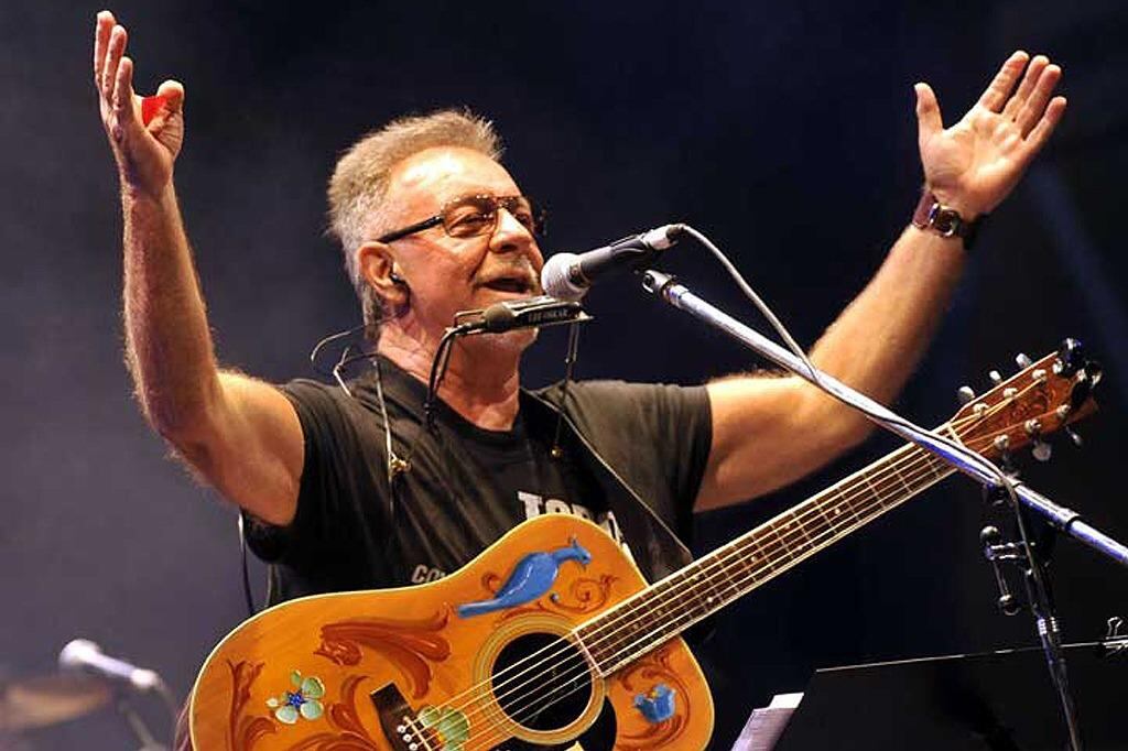 León Gieco, uno de los premiados por su trayectoria. 