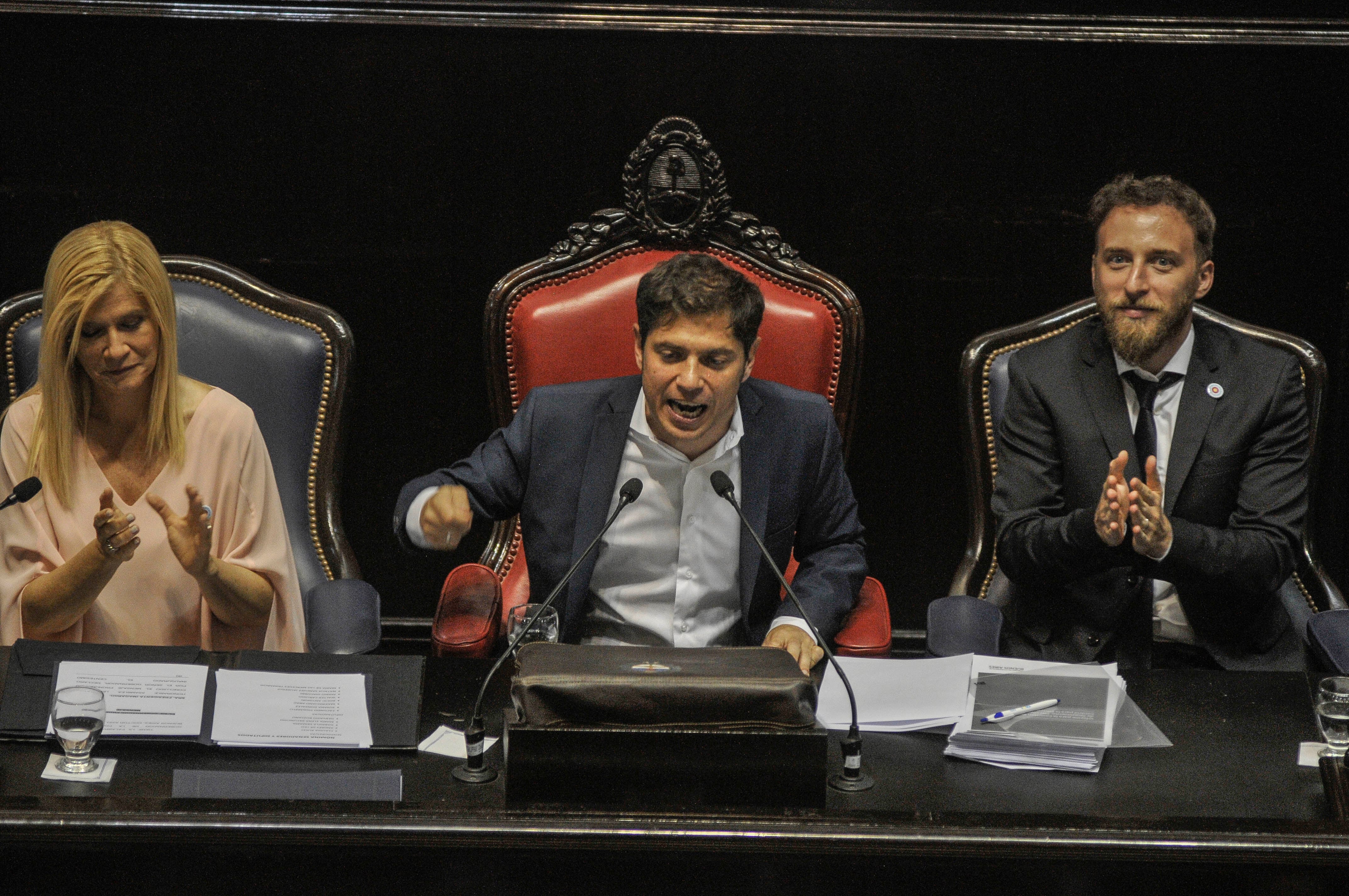 El gobernador instó a "recuperar el orgullo de ser bonaerense".