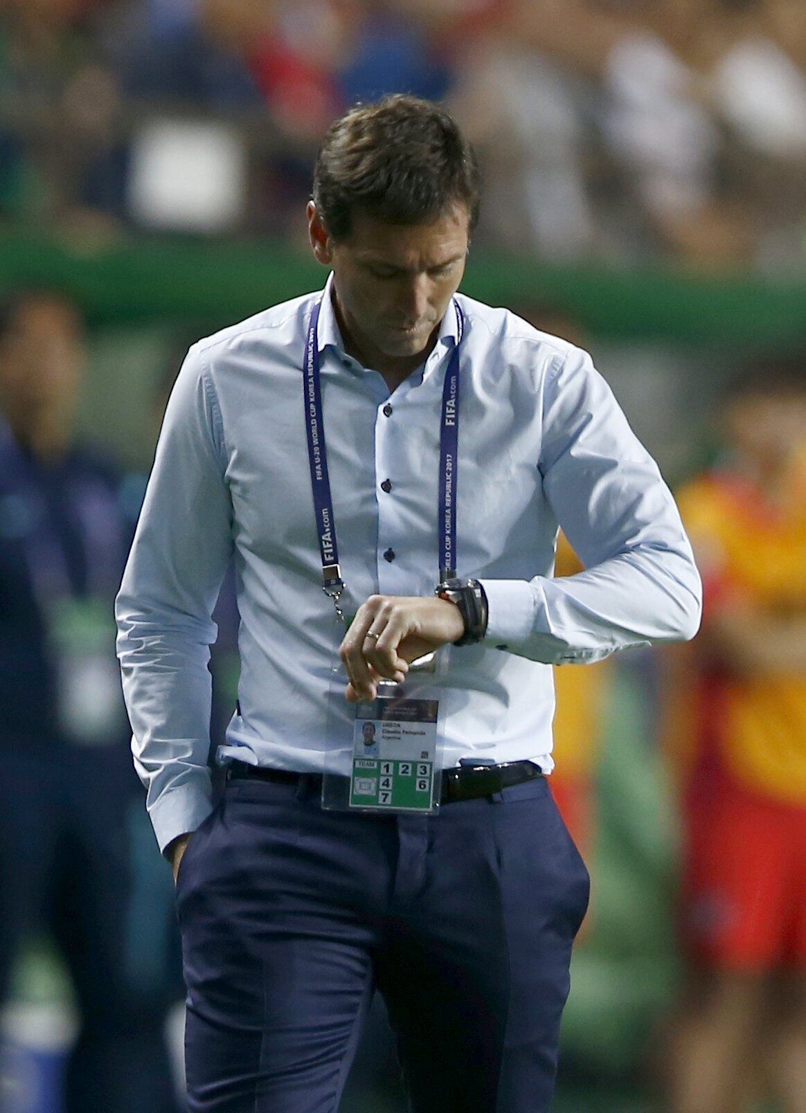 Claudio Úbeda, entrenador de la Selección Sub 20, durante la inesperada derrota con Corea del Sur.
