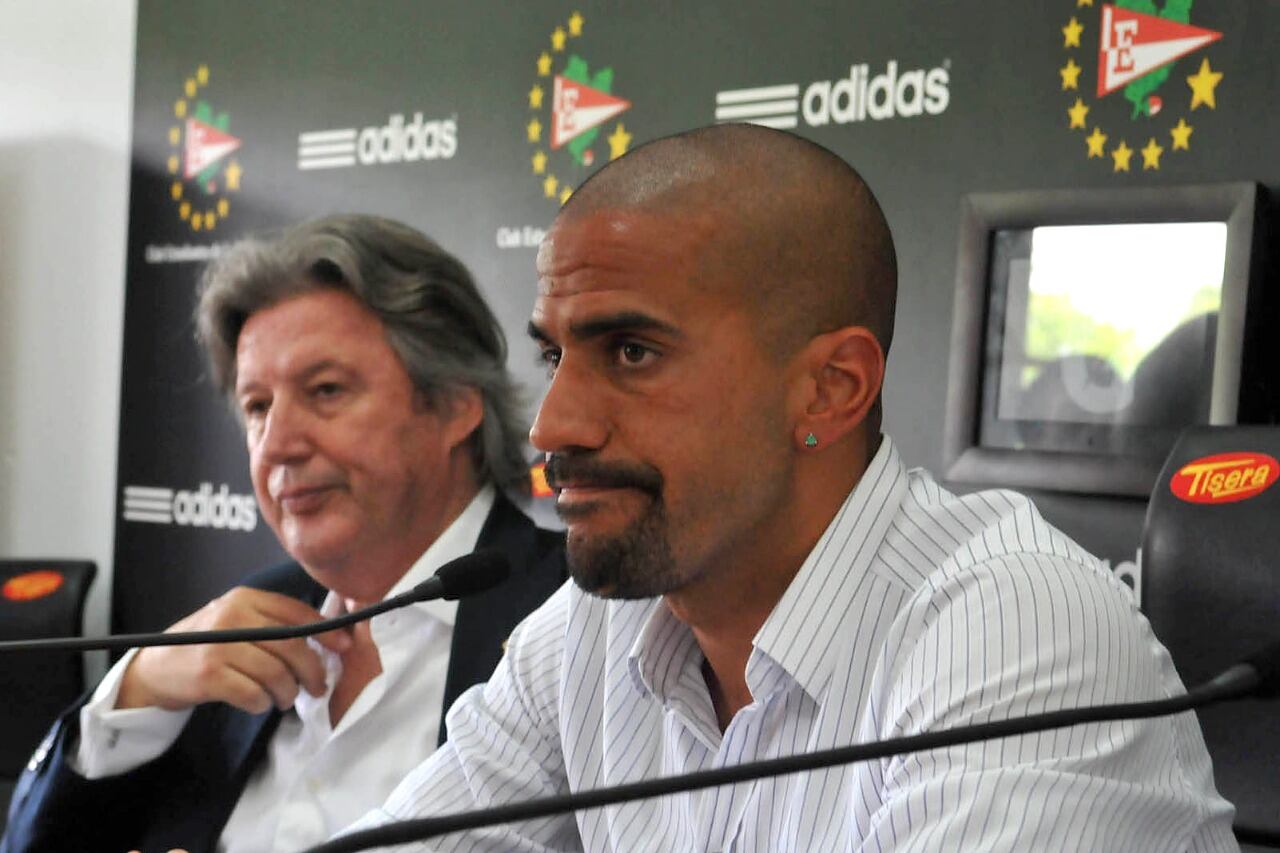 Verón cree que es un buen momento para repensar el fútbol argentino.