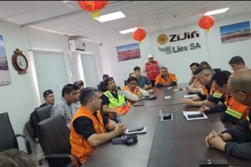 Conflicto con la minera Zijin.