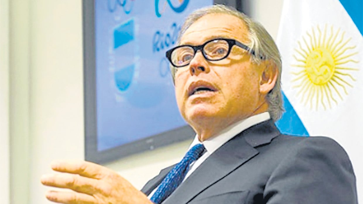 “Estamos trabajando en solucionarles el problema a todos los deportistas”, dijo Werthein.