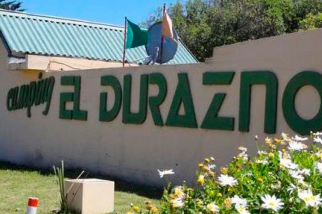 Según la denuncia, la violación ocurrió en una carpa del camping El Durazno.